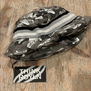 THINK ROYLN Metallic Camouflage Bucket Hat